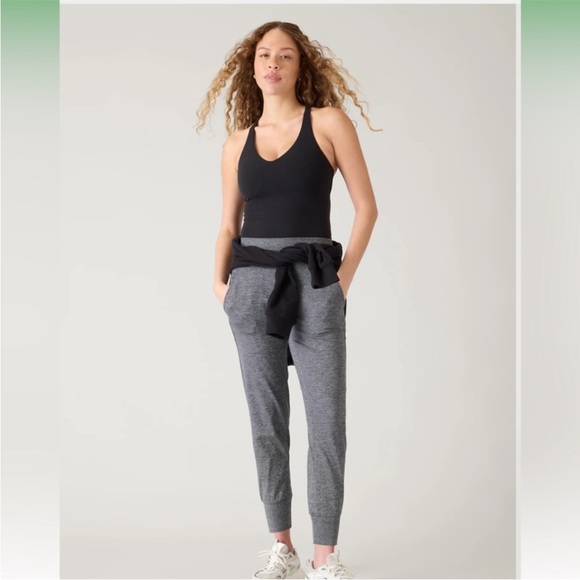 Athleta Pants - NWOT Athleta Women’s Venice Jogger Grey